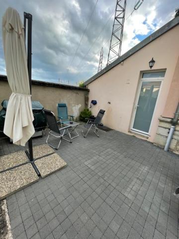 Studio Privee Vesoul -Wifi,Tv,Clim,Parking Gratuit Εξωτερικό φωτογραφία